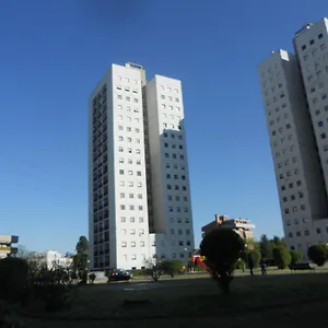 https://bisceglie-apartments.italymilanhotels.net