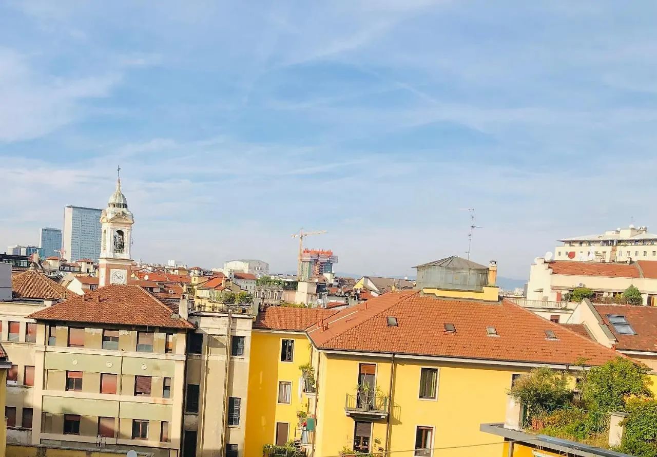 Guest house Dimora Pancaldo - Private Room Milan
